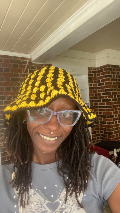 Granny Bucket Hat - Black & Yellow
